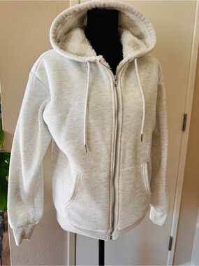 Love Theory Sherpa-Lined Zip Hoodie Jacket. Size Small Heather Gray